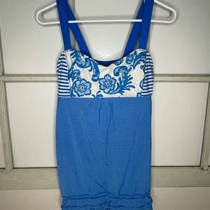 Lot of 2 lululemon tanks.
